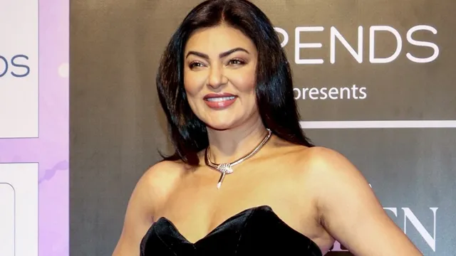 when-sushmita-sen-was-scolded-for-using-word-sex-in-interview-video
